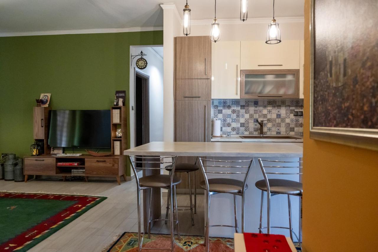 Art House Apartment Drama Bagian luar foto